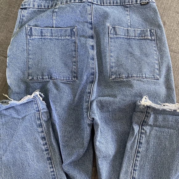 RVCA overalls snap up front size 29 frayed/raw ends - Picture 4 of 12